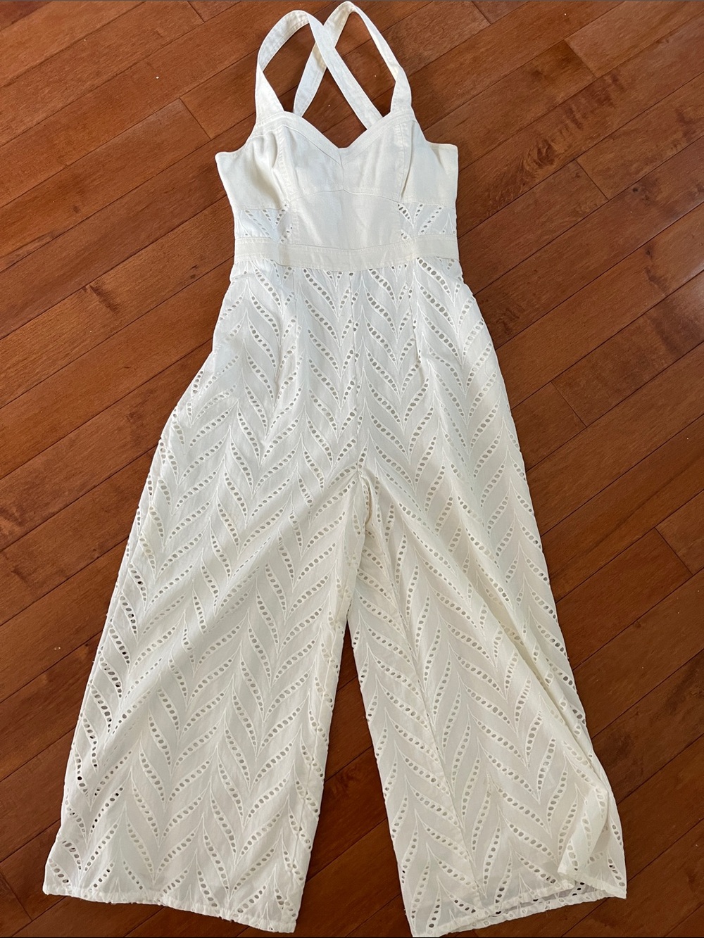Ett Twa by Anthropologie Eyelet Jumpsuit Adjustable Straps Sz 2